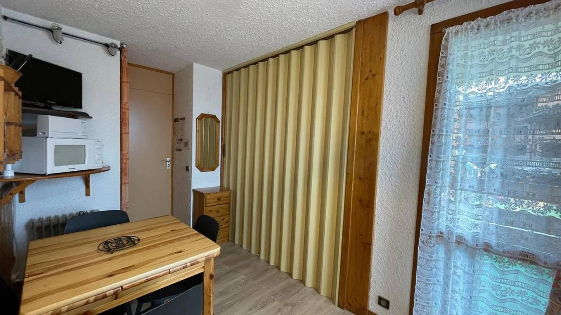 Studio Skis Aux Pieds A Valmorel, Balcon, Proche Commerces, 4 Couchages - Fr-1-356-291 0*, Valmorel France