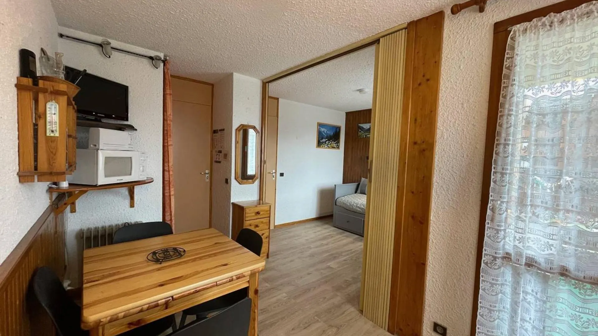 Apartment Studio Skis Aux Pieds A Valmorel, Balcon, Proche Commerces, 4 Couchages - Fr-1-356-291 France
